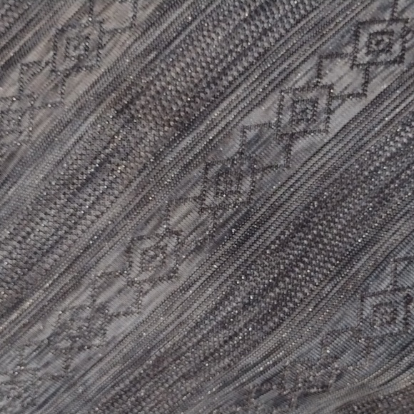 🆕2X Metallic KNIT Stretch Chrome PLUS Sleeveless Patterned Top!! Nicer IRL!! - Picture 4 of 6